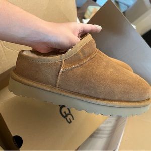 Ugg Classic Slipper Chestnut size 7 NWT